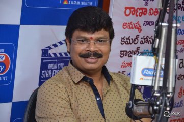 Jaya Janaki Nayaka Movie Team At Radio City